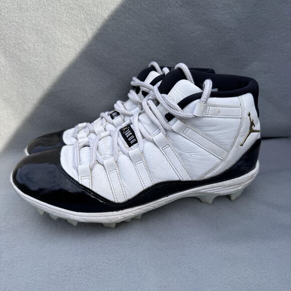 Air Jordan 11 Retro Concord Cleats Shoes Mens Size 9 Gold FV5374-107 Rare - Picture 1 of 12